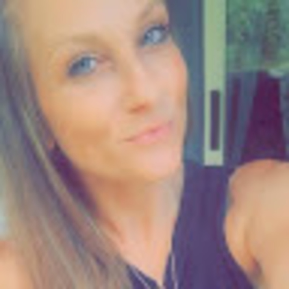 Meet your Posher, Aleta
